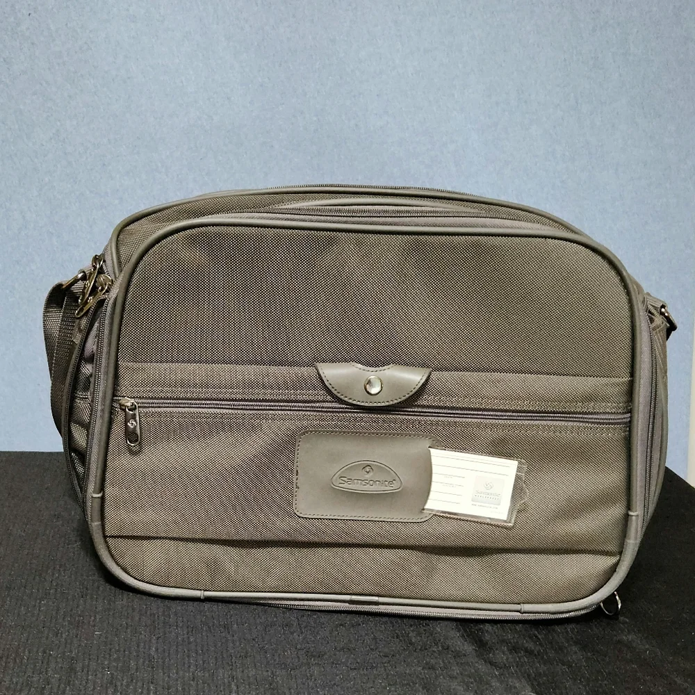 Samsonite computer travel bag